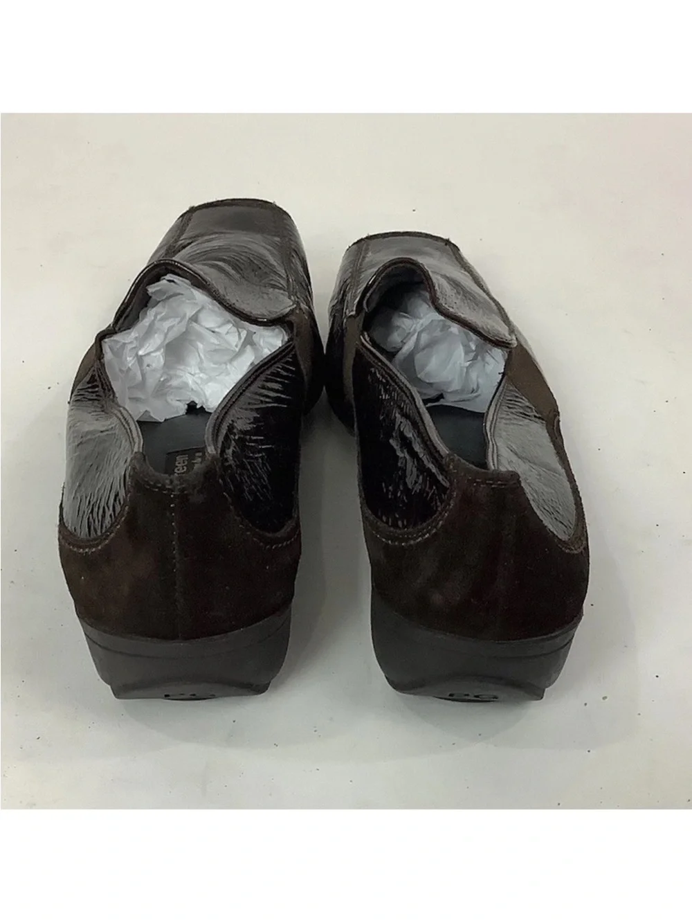 Paul Green Sz 8 Patent Leather Burgundy Sneaker Flats Funky Crinkled Look